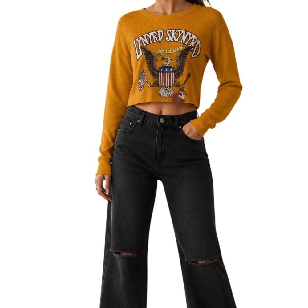 Lynyrd Skynyrd Top Womens XS Yellow Graphic Thermal Cropped Waffle Knit
